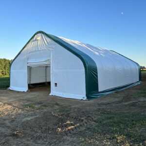 Sátortetős ponyvacsarnok  6,1x9,76x4,8m